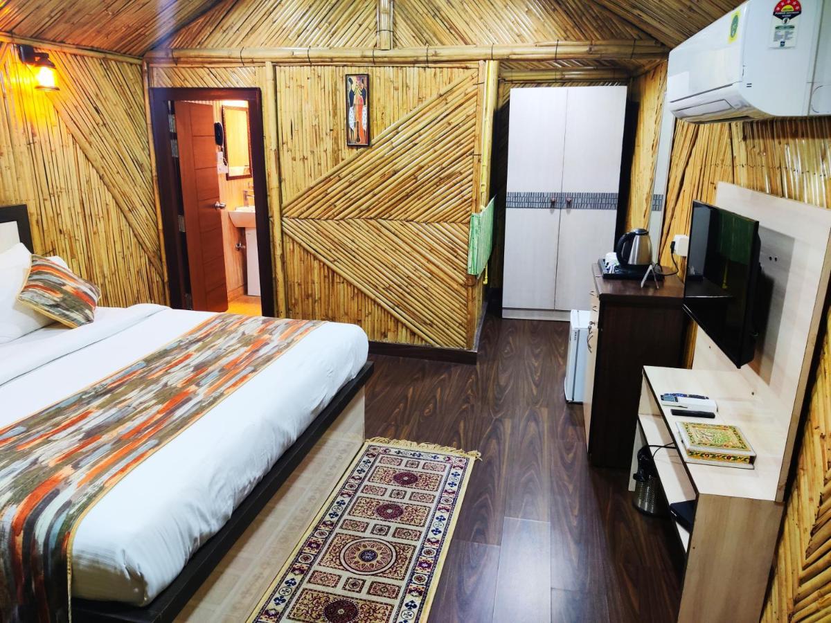 Hotel Bamboo Castle Jaipur Exteriör bild
