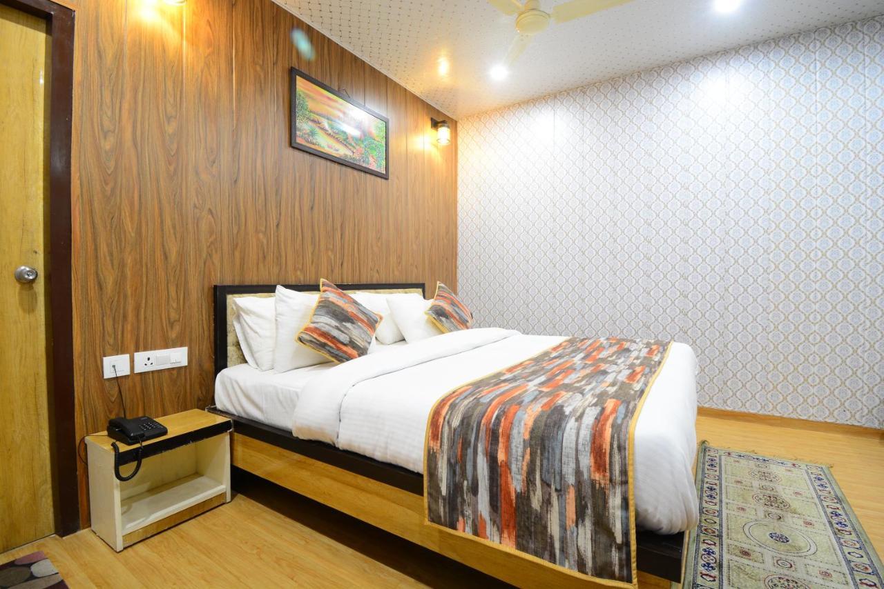Hotel Bamboo Castle Jaipur Exteriör bild